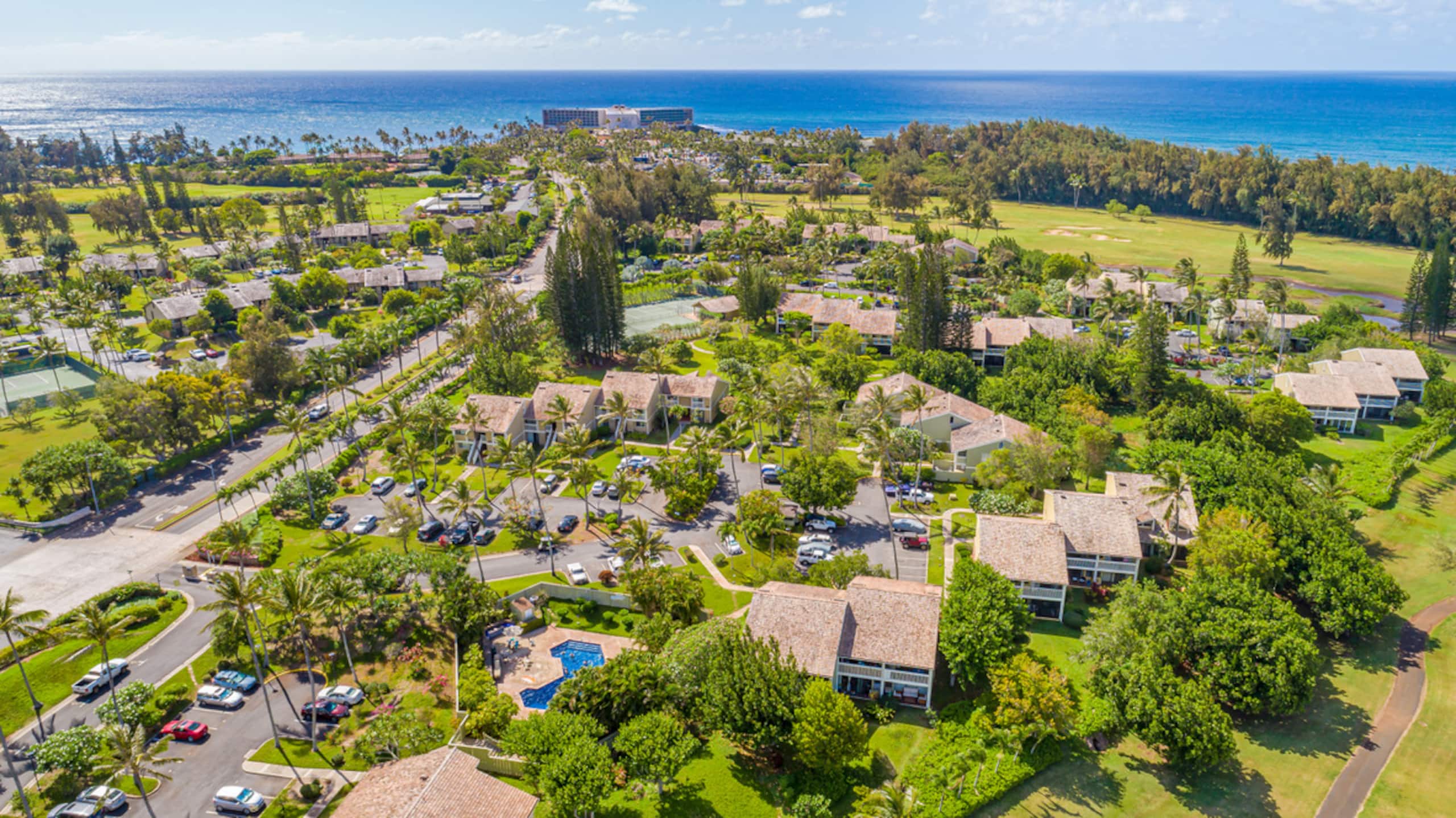 Condo in Kahuku · ★4.89 · 2 bedrooms · 4 beds · 2 shared baths - Image 80
