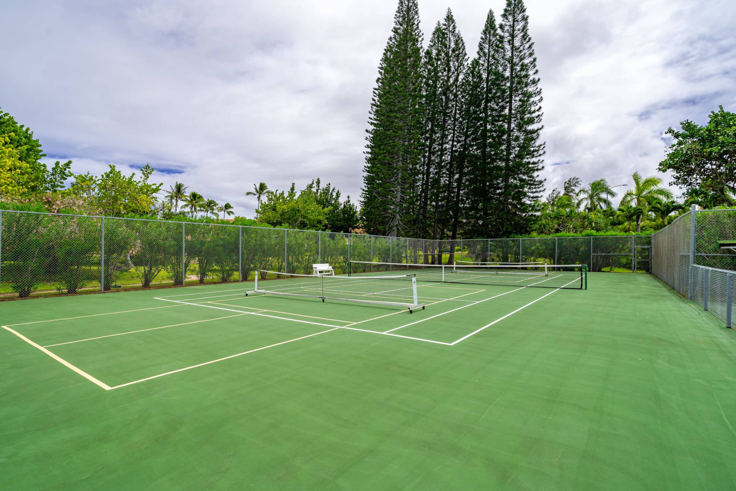 Condo in Kahuku · ★4.89 · 2 bedrooms · 4 beds · 2 shared baths - Image 43