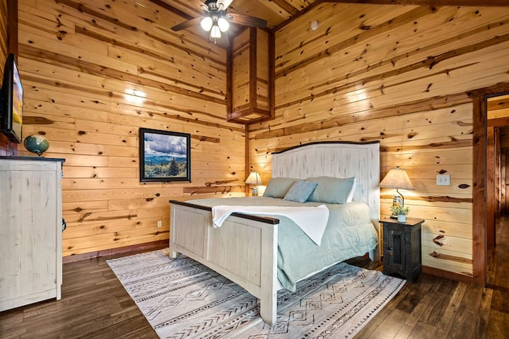 King Bedroom-2