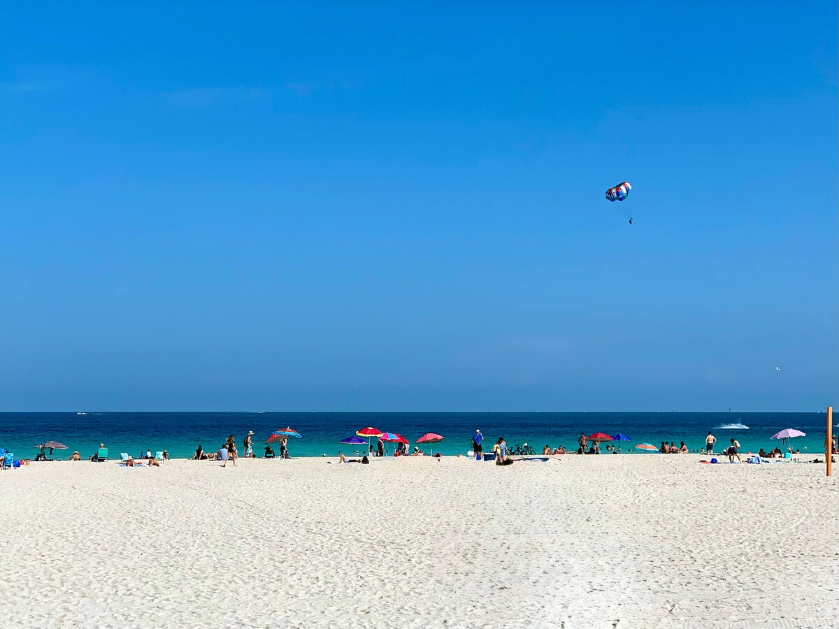 South Beach South Of Fifth