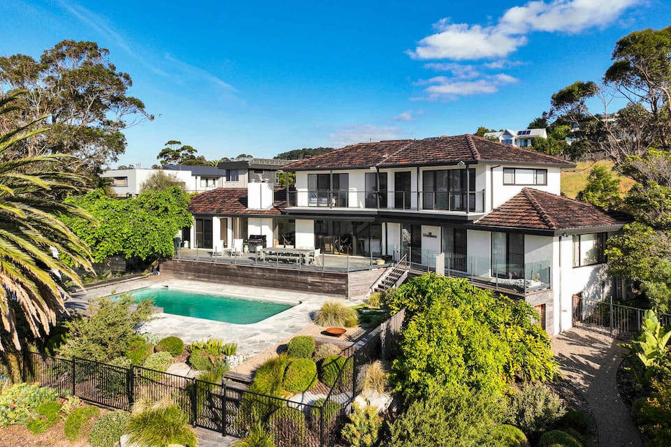 Villa Luminosa, above the bay, Mount Martha, Victoria, Australia, photo 7 of 10