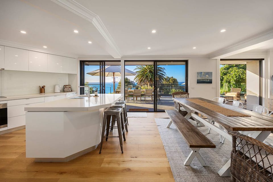 Villa Luminosa, above the bay, Mount Martha, Victoria, Australia, photo 9 of 10