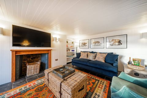 Successful Airbnb property: Barometer Cottage in Dundee