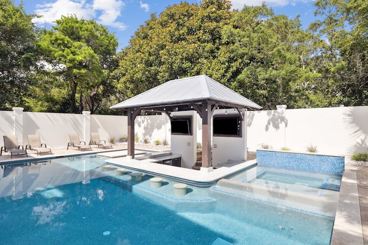 71 Dolphin St - Private Pool! Rooftop Deck! Bikes! - Houses for