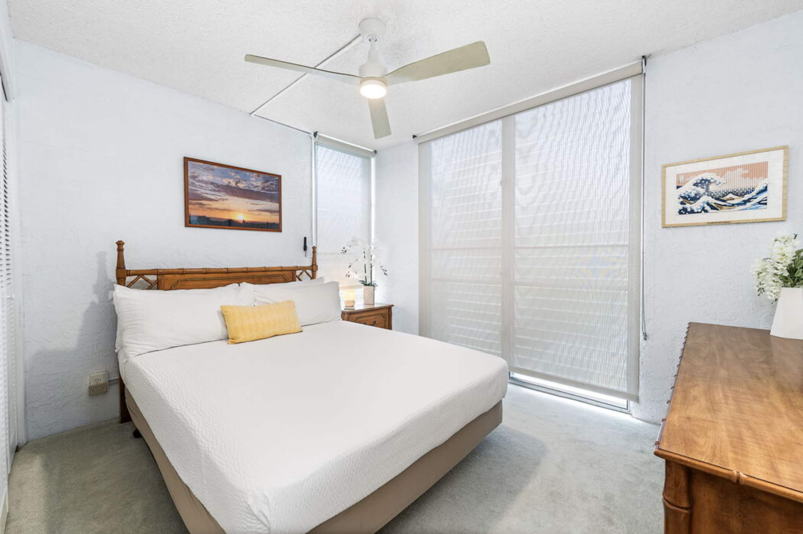 Condo in Kailua-Kona · ★4.76 · 2 bedrooms · 2 beds · 2 baths - Image 27