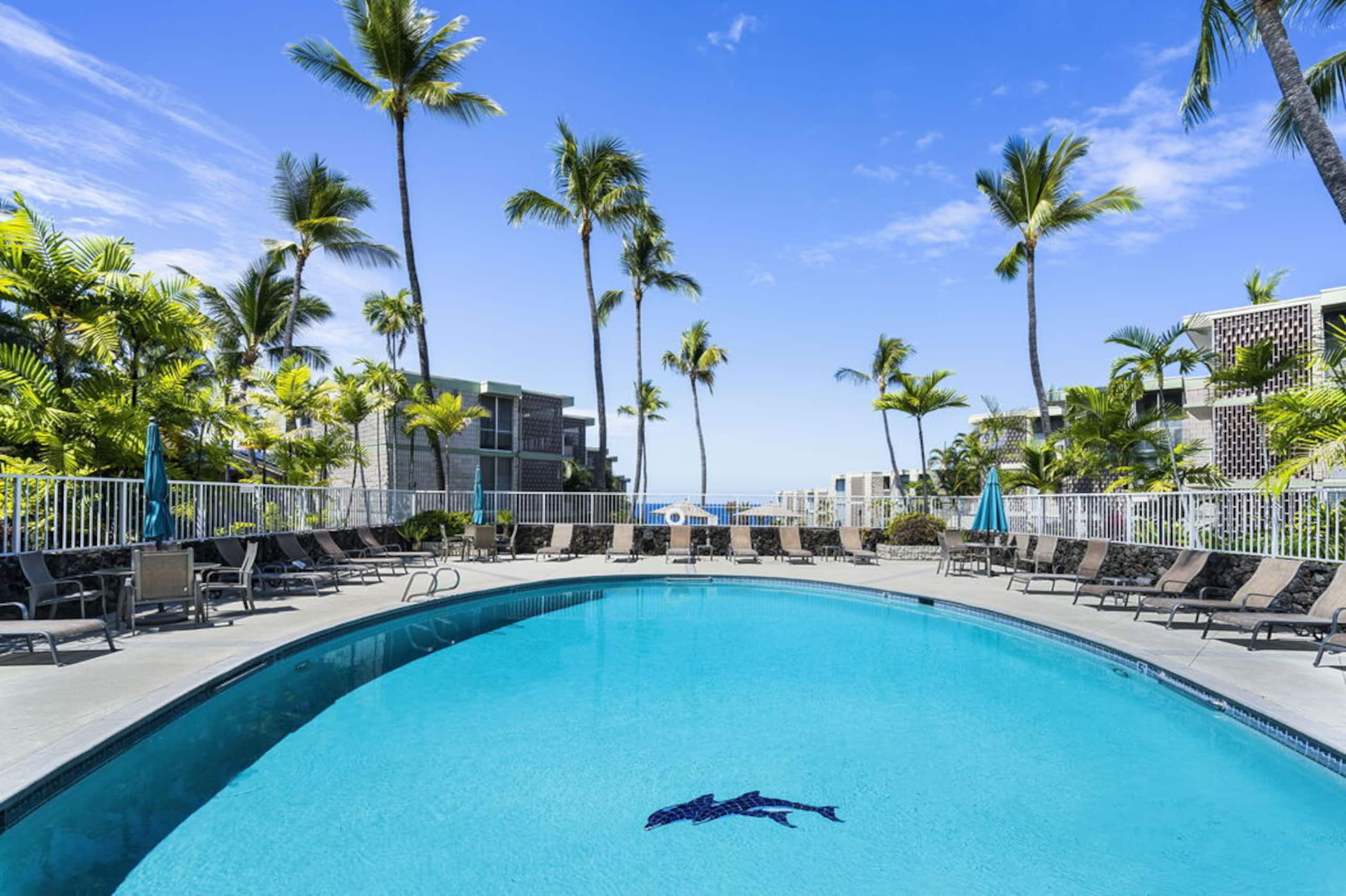 Condo in Kailua-Kona · ★4.76 · 2 bedrooms · 2 beds · 2 baths - Image 33