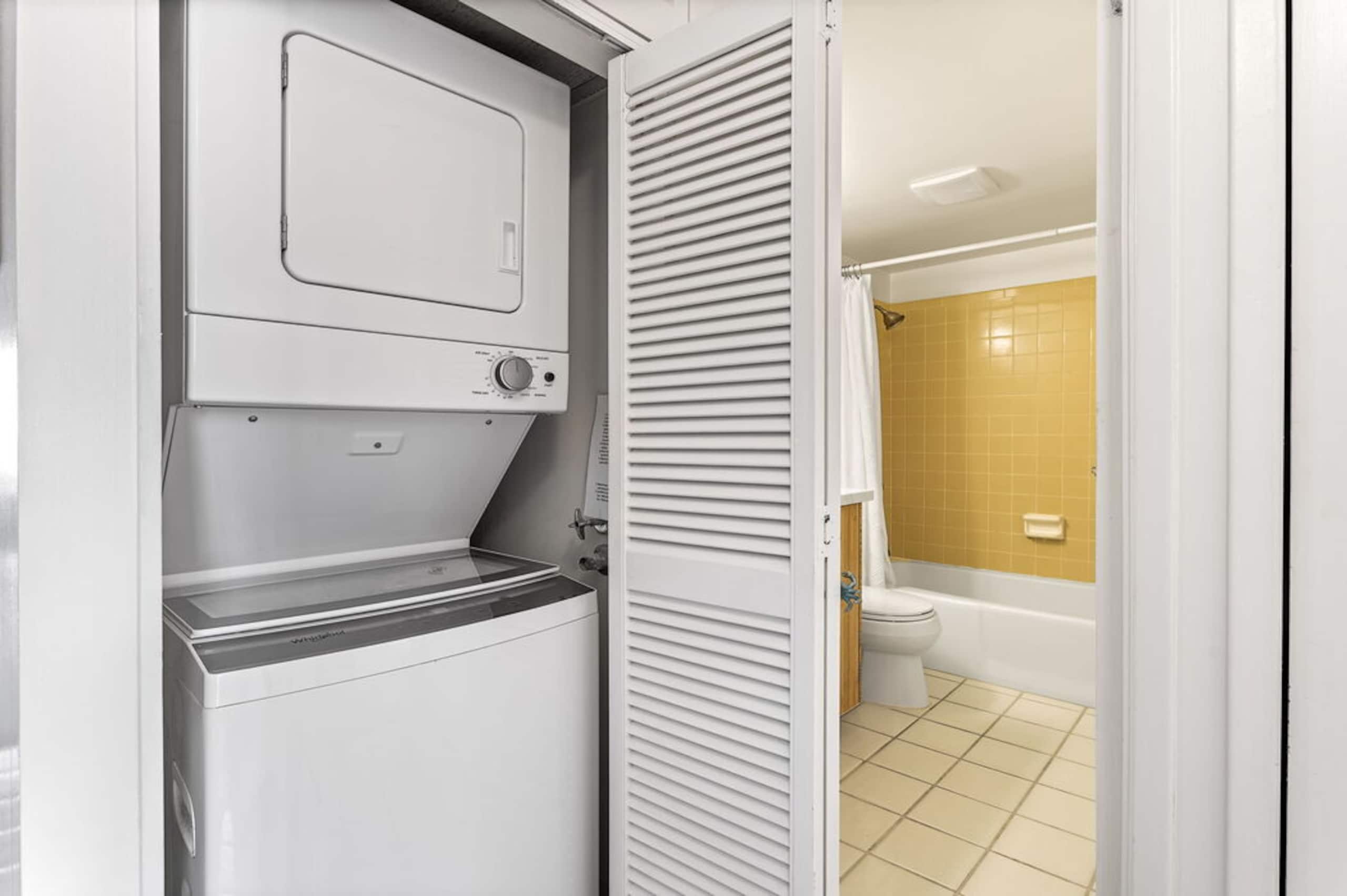 Condo in Kailua-Kona · ★4.76 · 2 bedrooms · 2 beds · 2 baths - Image 26