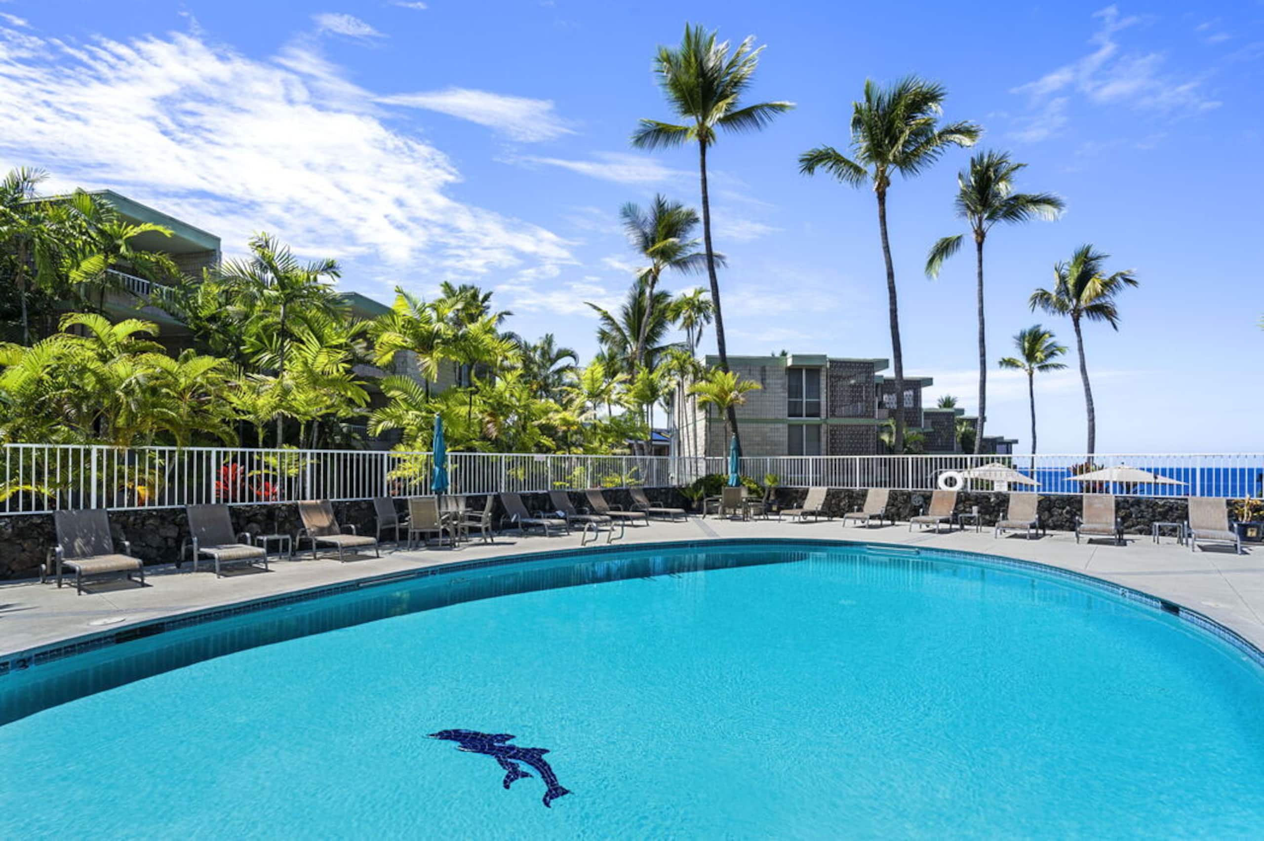 Condo in Kailua-Kona · ★4.76 · 2 bedrooms · 2 beds · 2 baths - Image 35