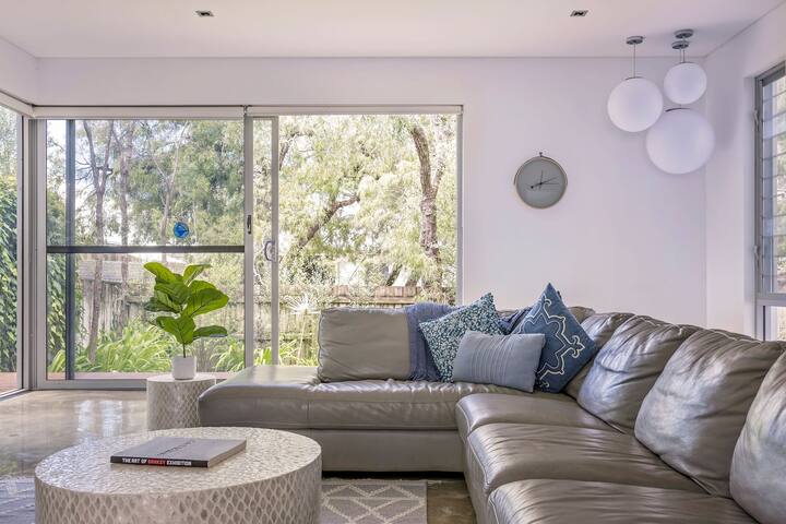 Peppermint Sands gallery image 4