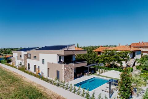 Vila Pieron & Bavigo Holiday Complex
