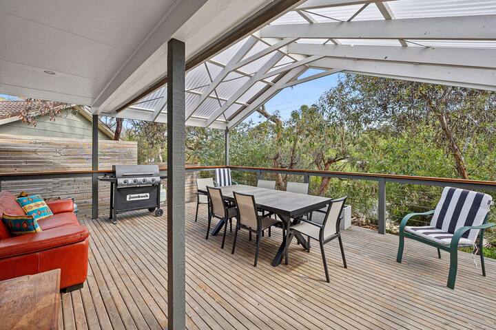 Kanga Beach House gallery image 2