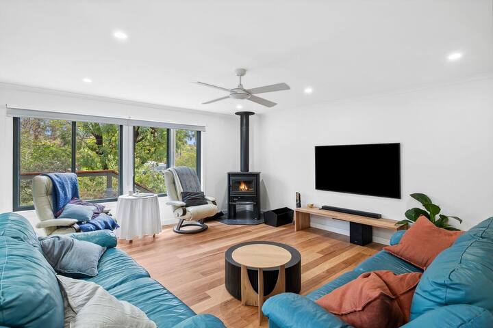 Kanga Beach House gallery image 3