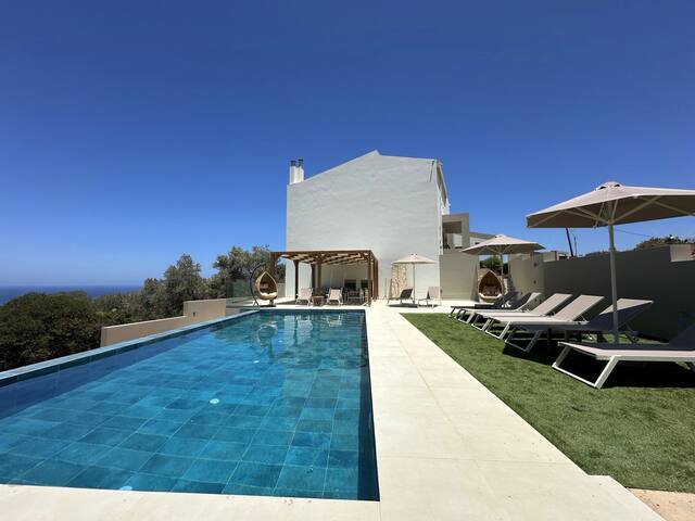 Villa Rizes Luxury gallery image 2