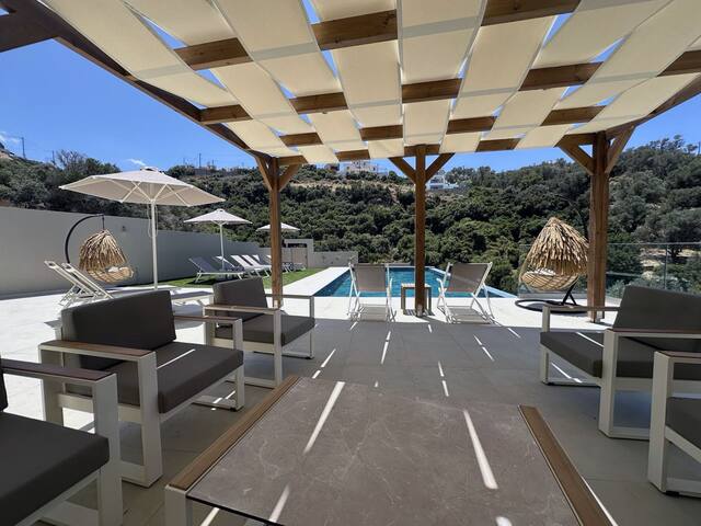 Villa Rizes Luxury gallery image 5