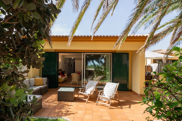 Casa do Ribeiro Salgado II by An Island Apart