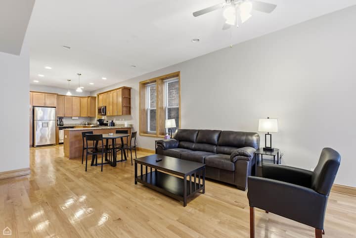 Spacious 1br Close To Sinai Hosp - Chicago, IL