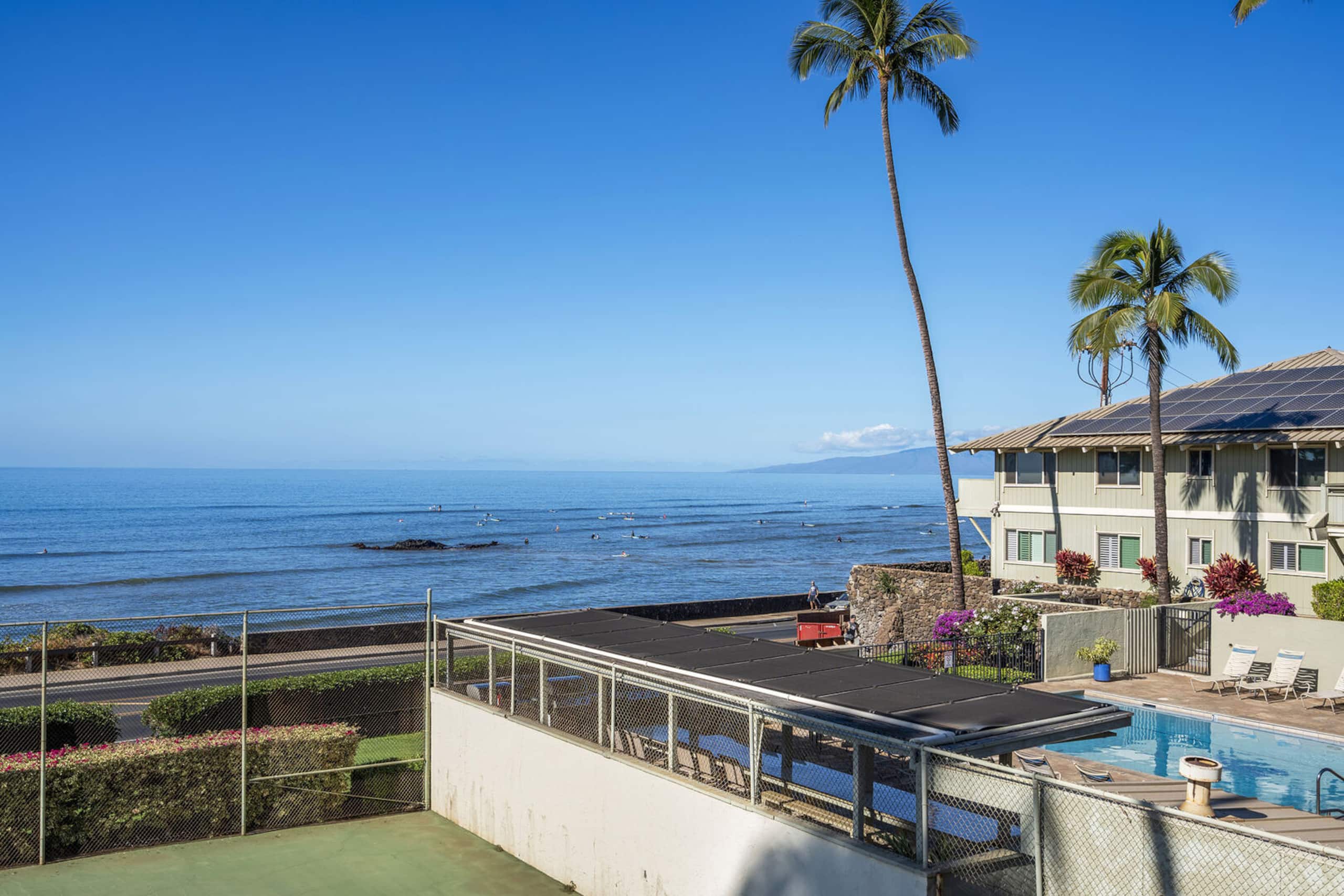 Condo in Kihei · ★5.0 · 1 bedroom · 2 beds · 1 private bath - Image 2