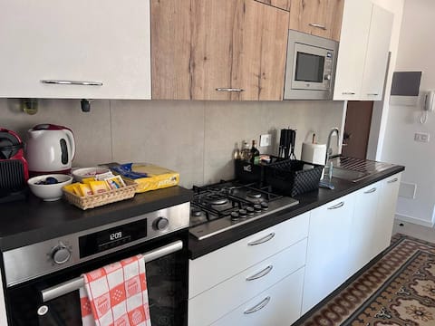 Top Airbnb: VeronaVera - Scrimiari Urban Charm in Verona