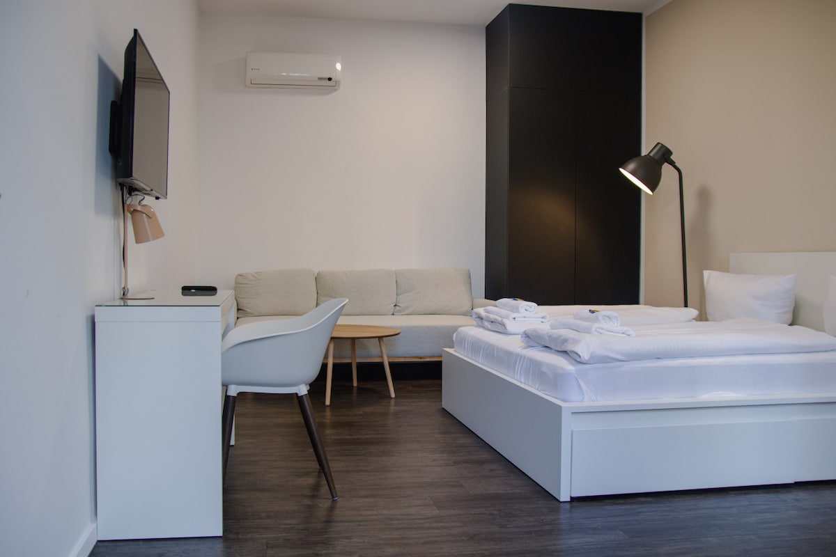 Arbio I: 2-bedroom apartment in Friedrichshain