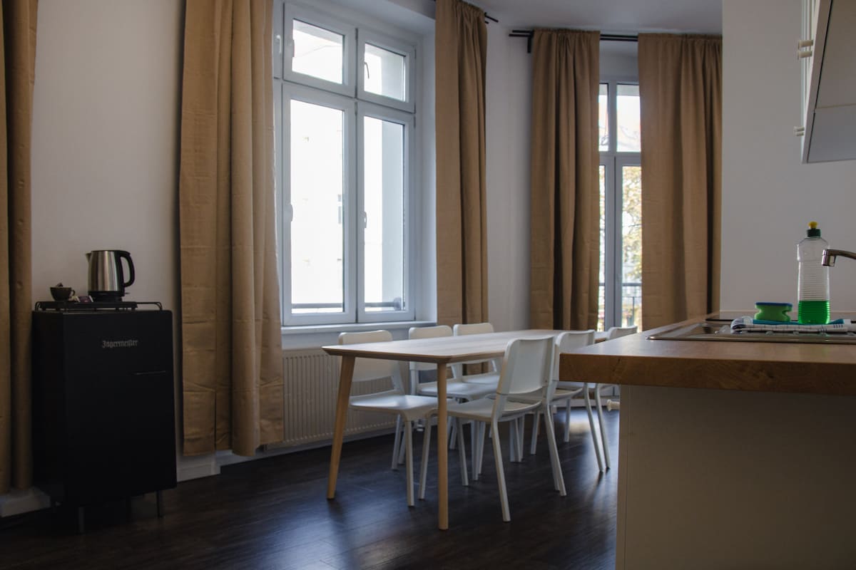Arbio I: 2-bedroom apartment in Friedrichshain