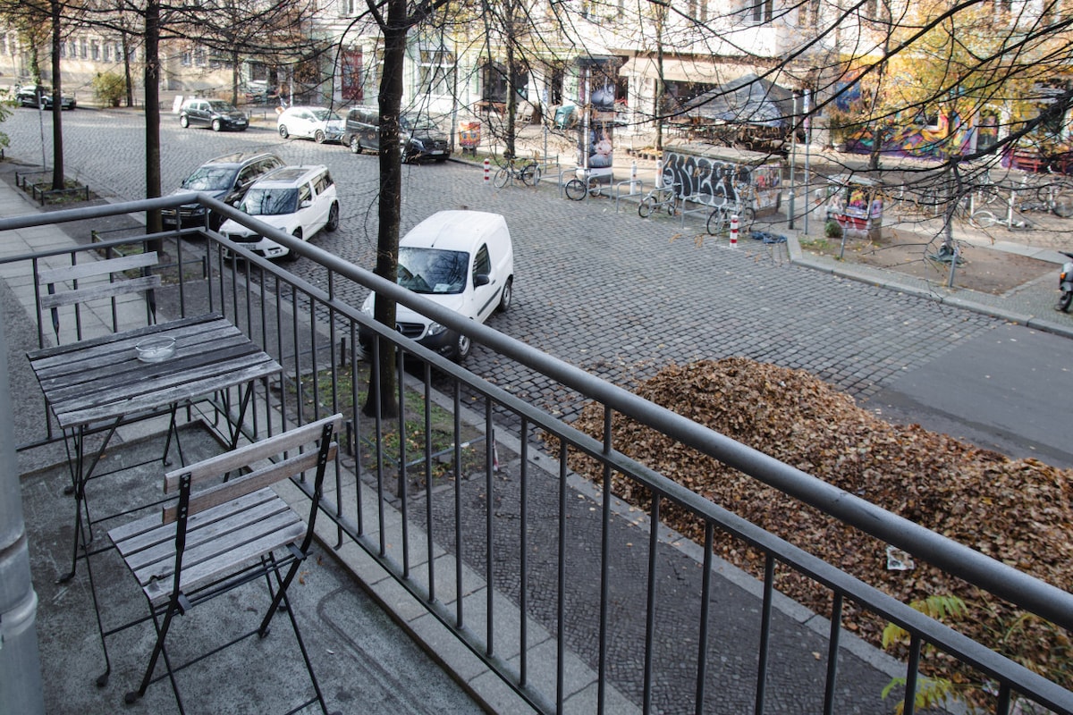 Arbio I: 2-bedroom apartment in Friedrichshain