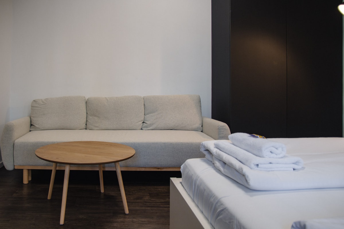 Arbio I: 2-bedroom apartment in Friedrichshain