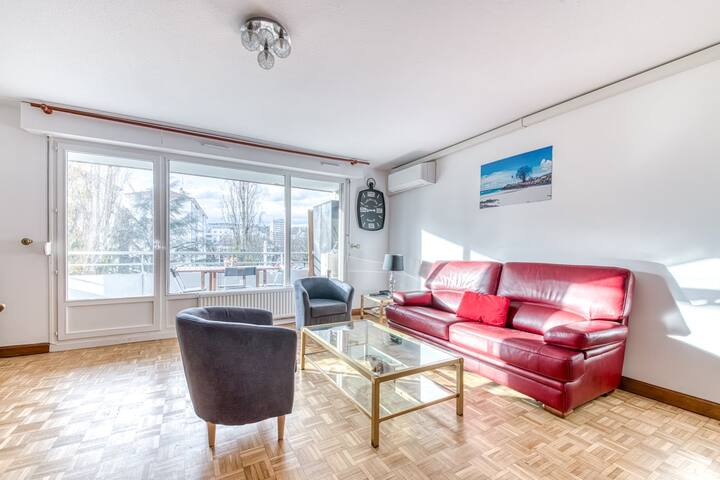 GuestReady – Tranquil Escape in the City