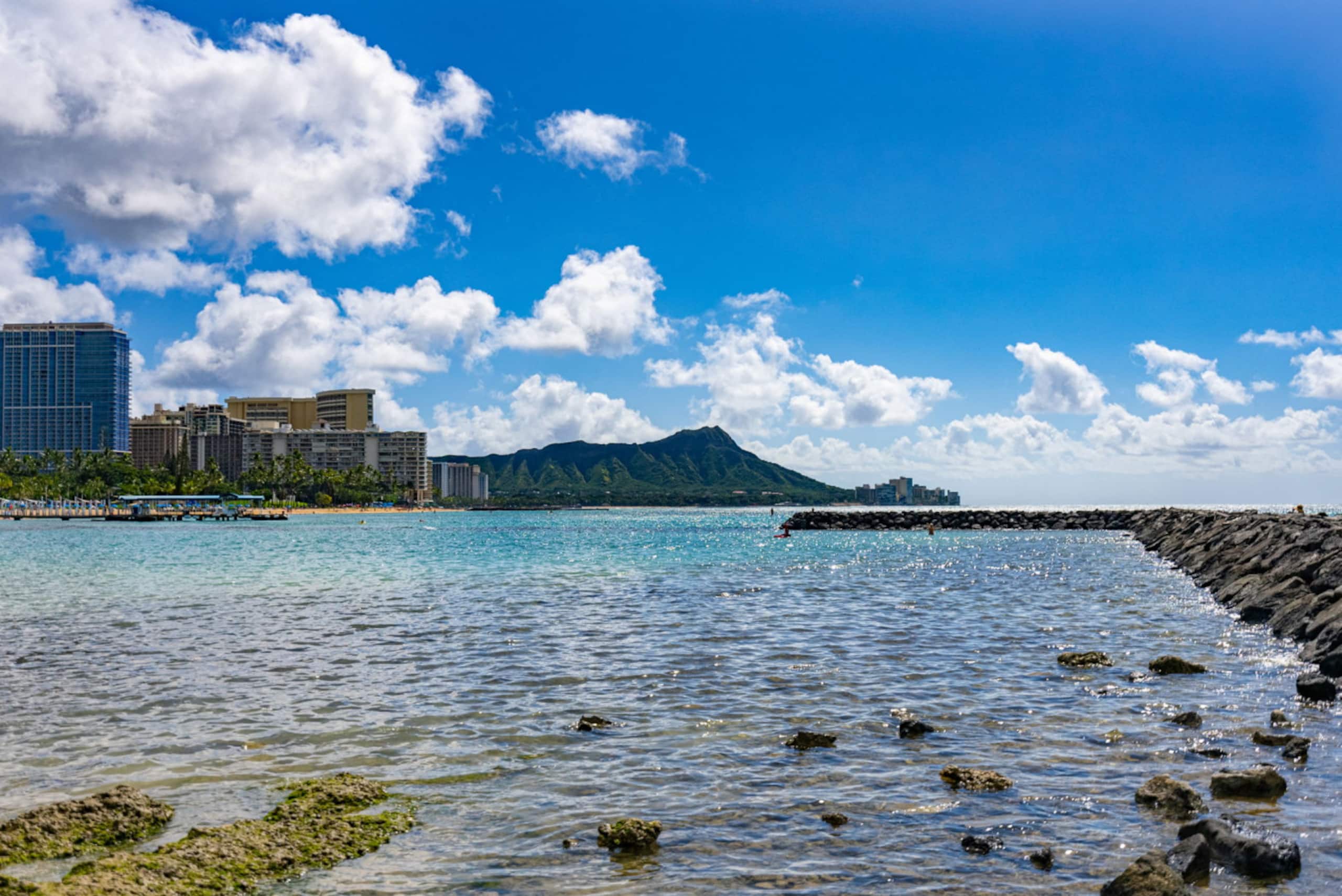 *Oceanfront Renovated Getaway in Waikiki - Image 55