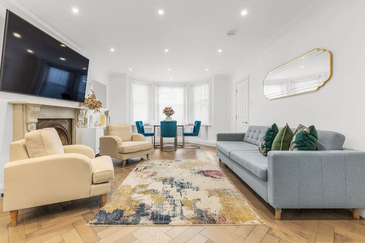 The Kensington Residence