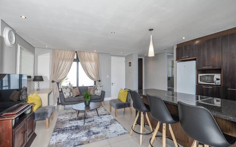 Lovely 2 Bedroom at Eden on the Bay