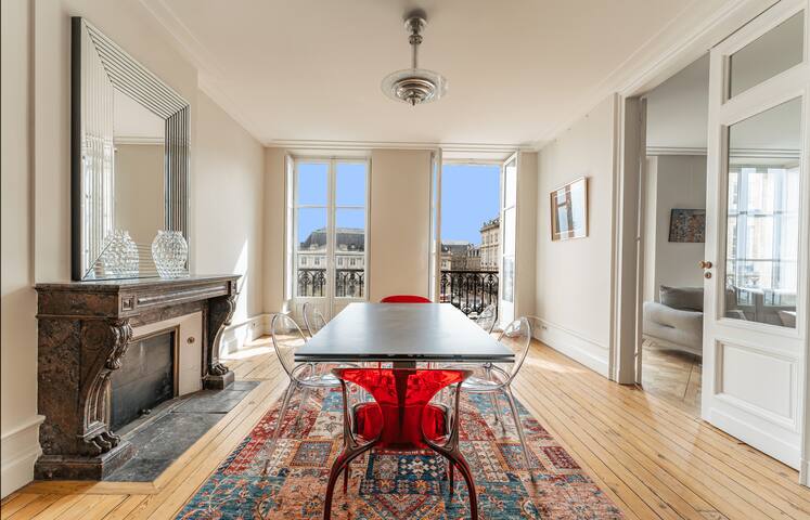 Luxury apartment with view Garonne gallery image 3