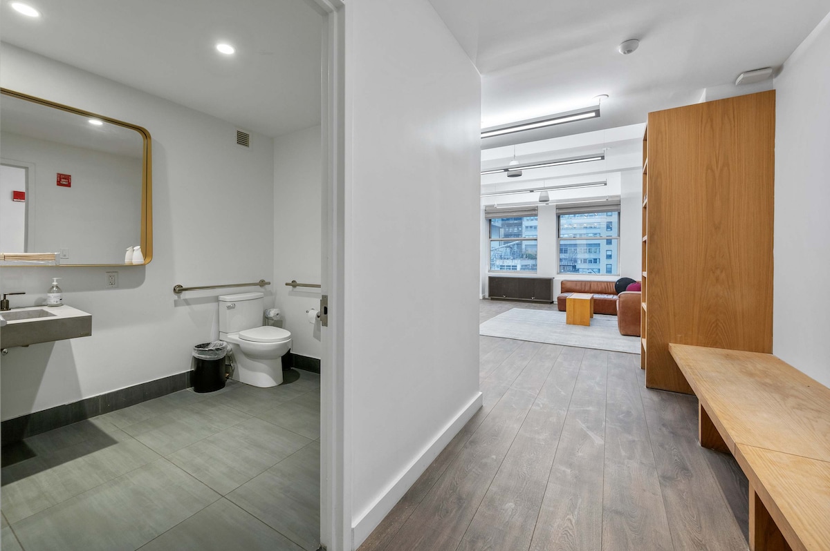17John: Presidential King Suite with Sofa Bed - Apartments