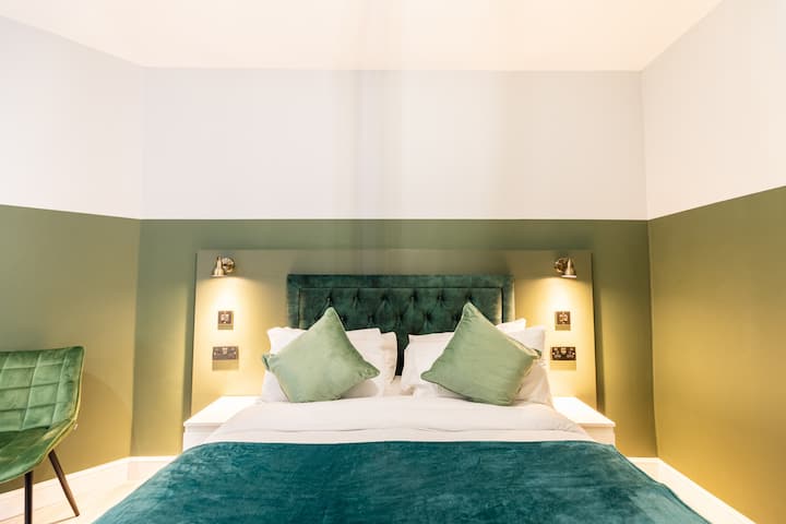 De Luxe-double-studio-sdb Privée - London