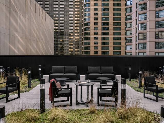 Sonder Onterie | Three-Bedroom Apartment gallery image 2