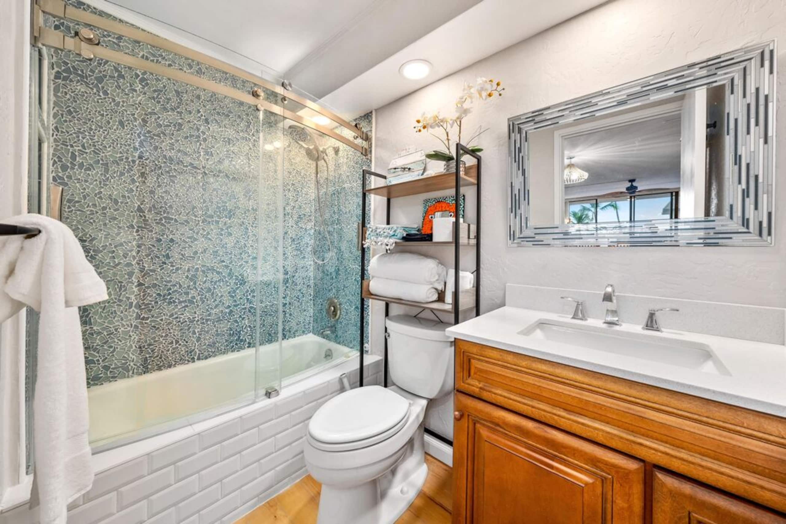 Condo in Kailua-Kona · ★5.0 · 1 bedroom · 3 beds · 2 baths - Image 17