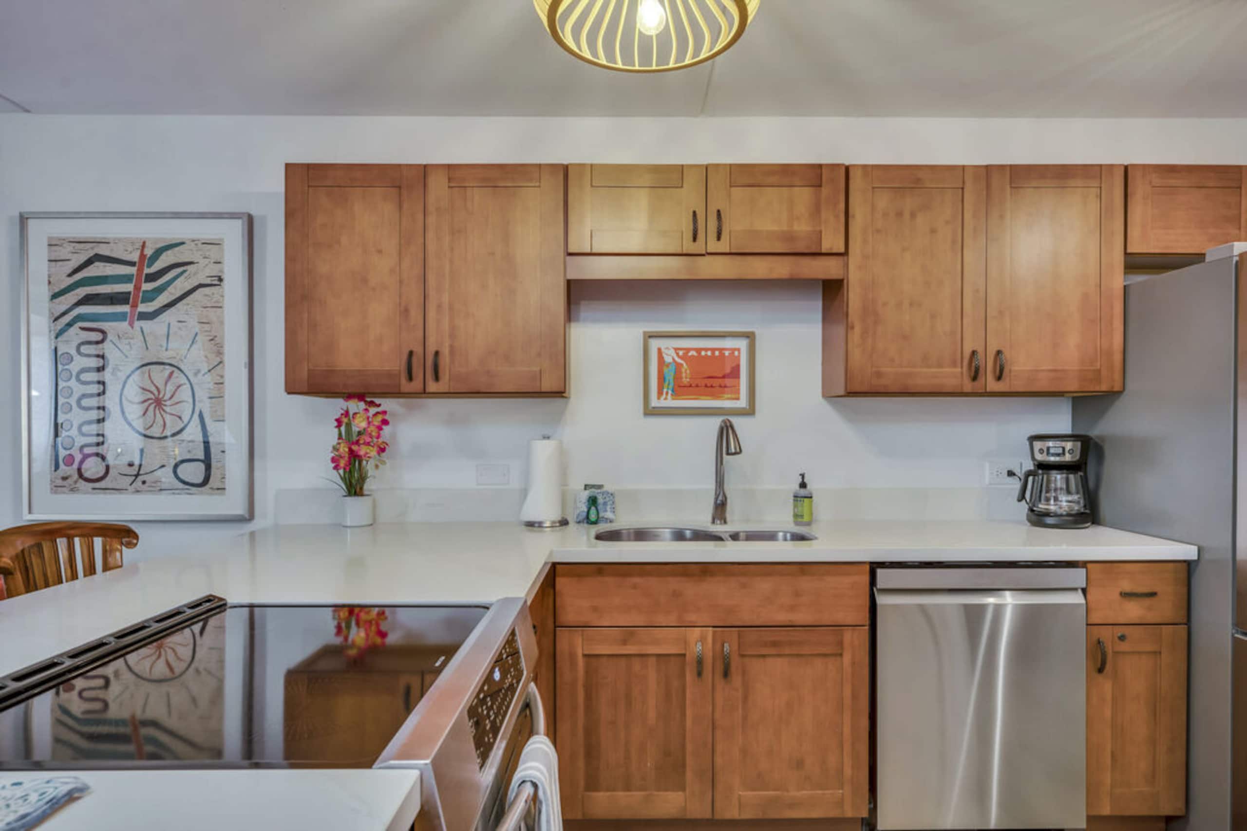 Condo in Kailua-Kona · ★5.0 · 1 bedroom · 3 beds · 2 baths - Image 14