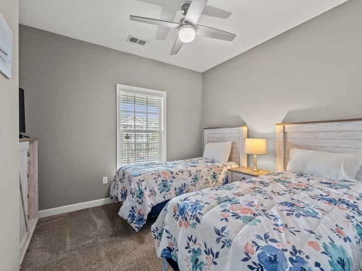 Ორი ტყუპი