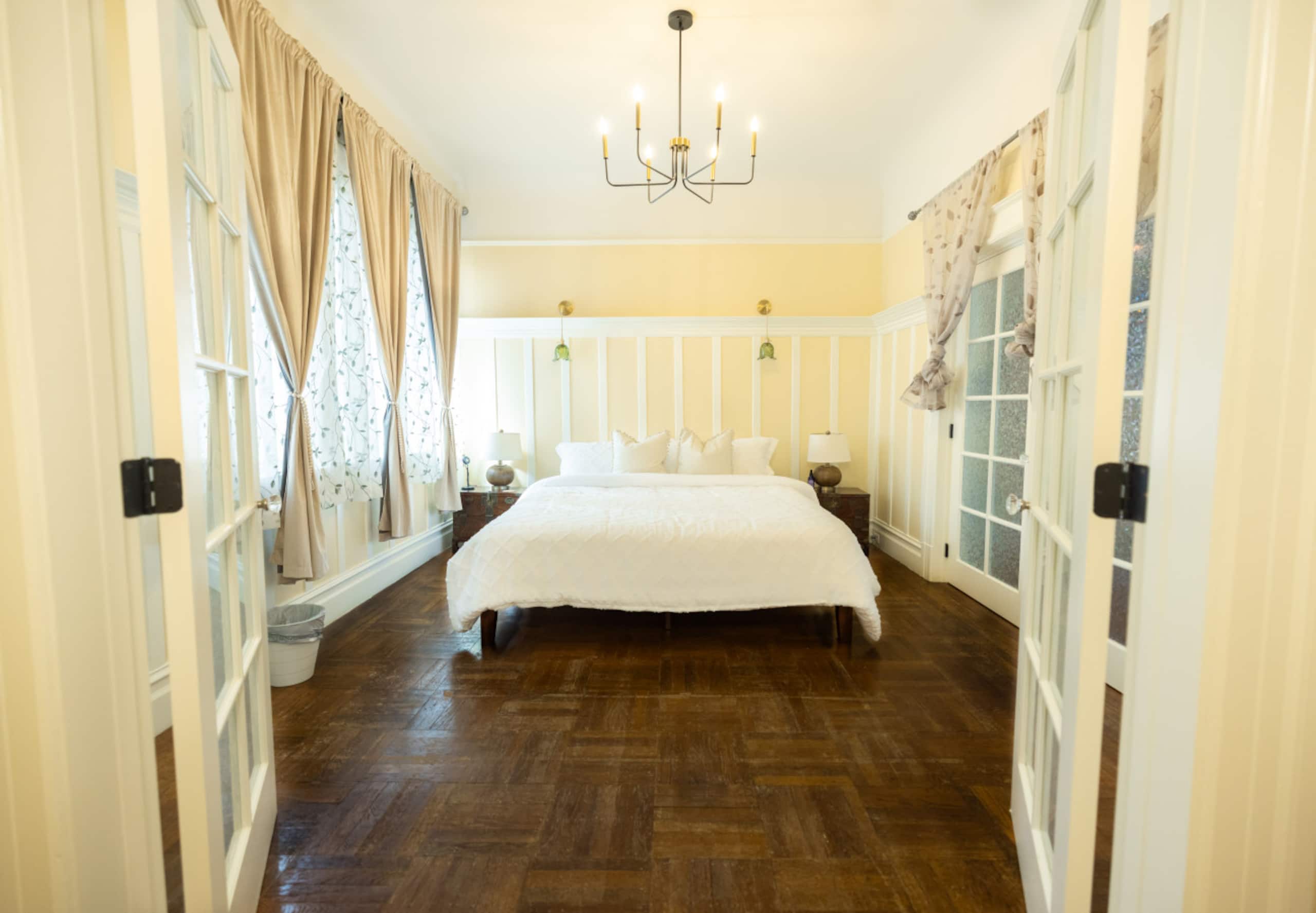 Home in San Francisco · ★5.0 · 3 bedrooms · 3 beds · 1.5 baths - Image 35