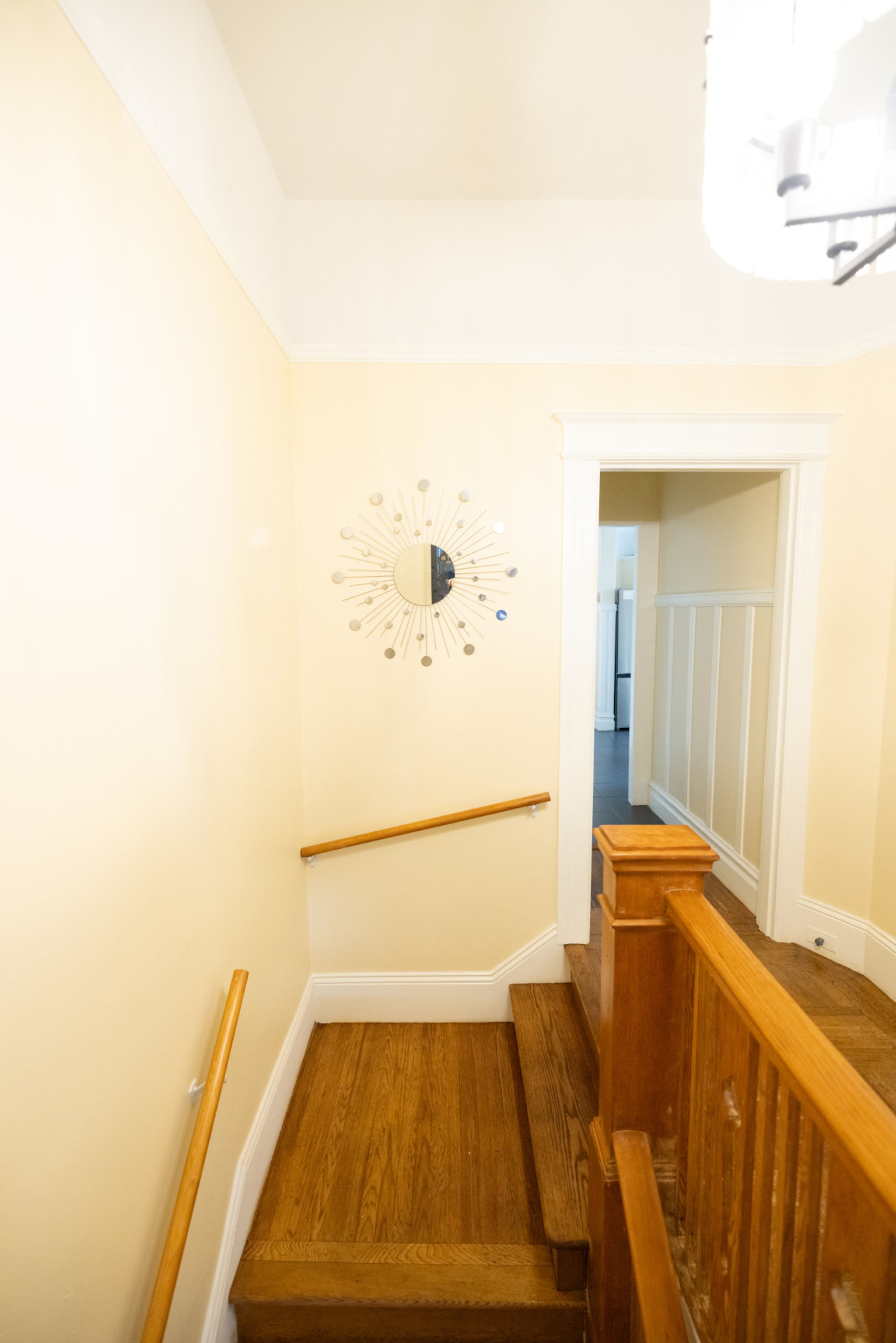 Home in San Francisco · ★5.0 · 3 bedrooms · 3 beds · 1.5 baths - Image 58