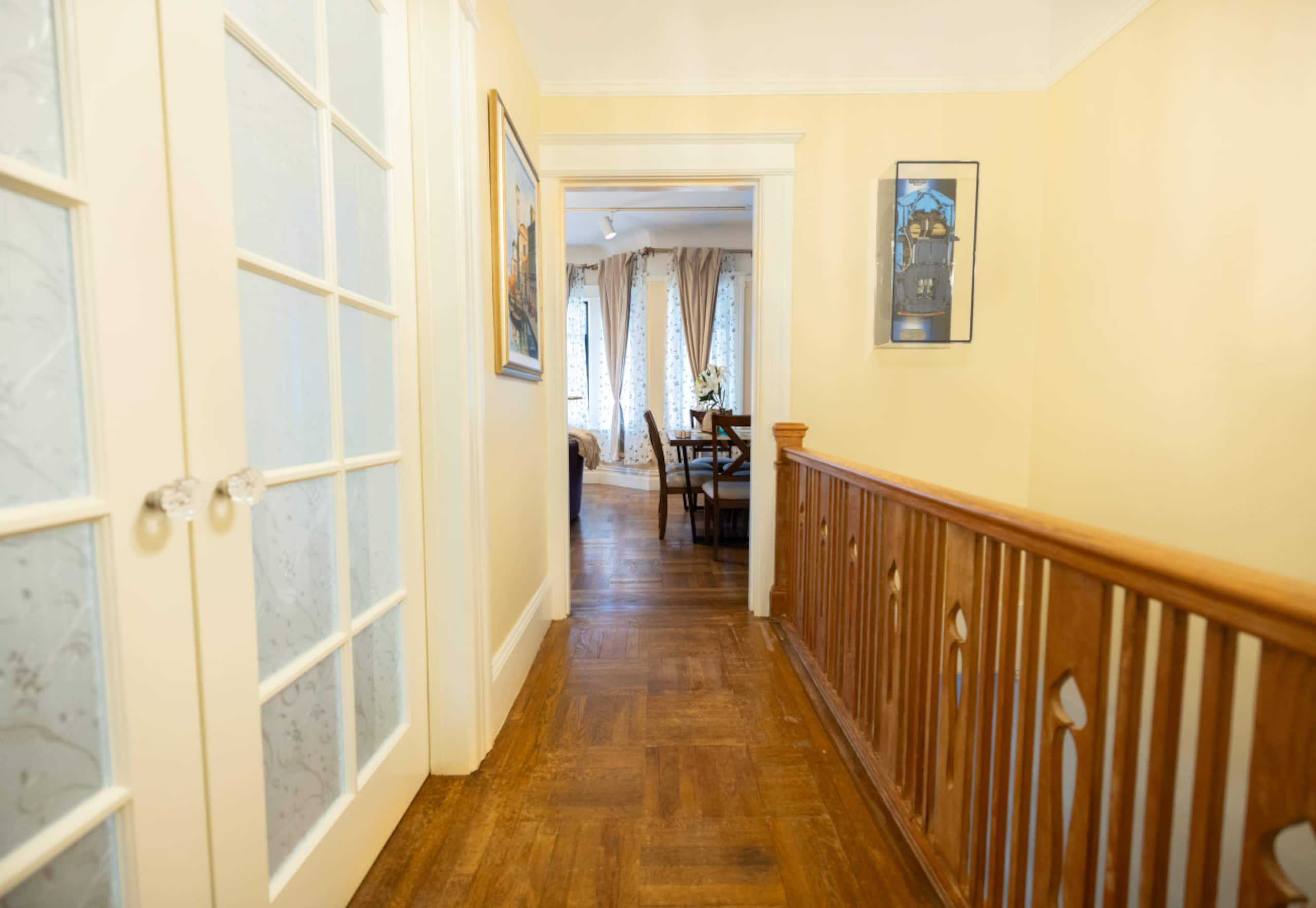 Home in San Francisco · ★5.0 · 3 bedrooms · 3 beds · 1.5 baths - Image 62