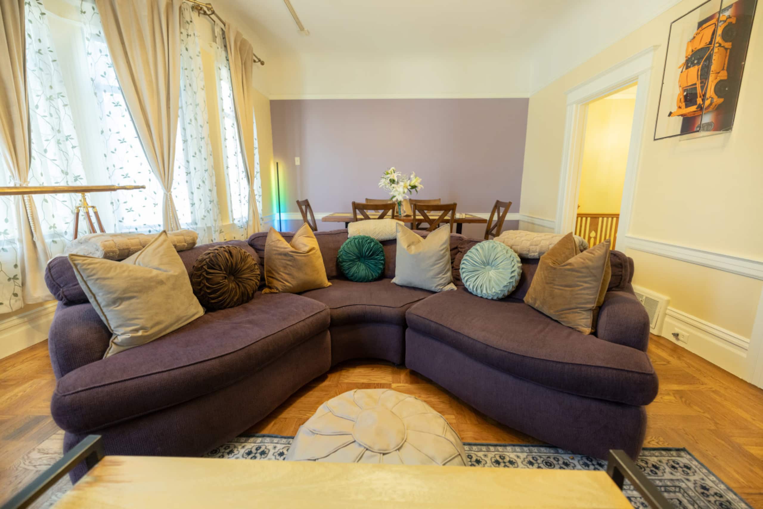 Home in San Francisco · ★5.0 · 3 bedrooms · 3 beds · 1.5 baths - Image 8