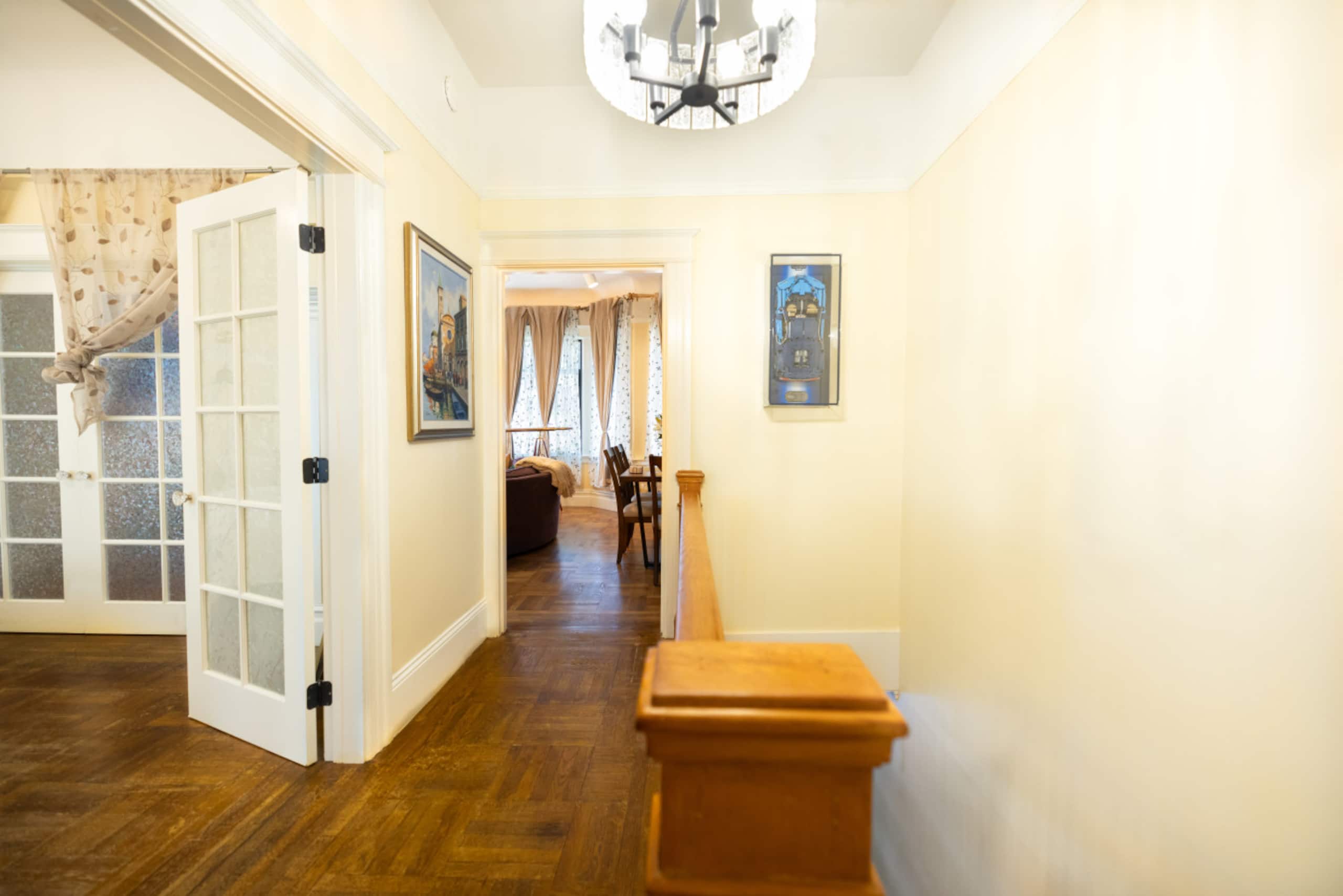 Home in San Francisco · ★5.0 · 3 bedrooms · 3 beds · 1.5 baths - Image 57