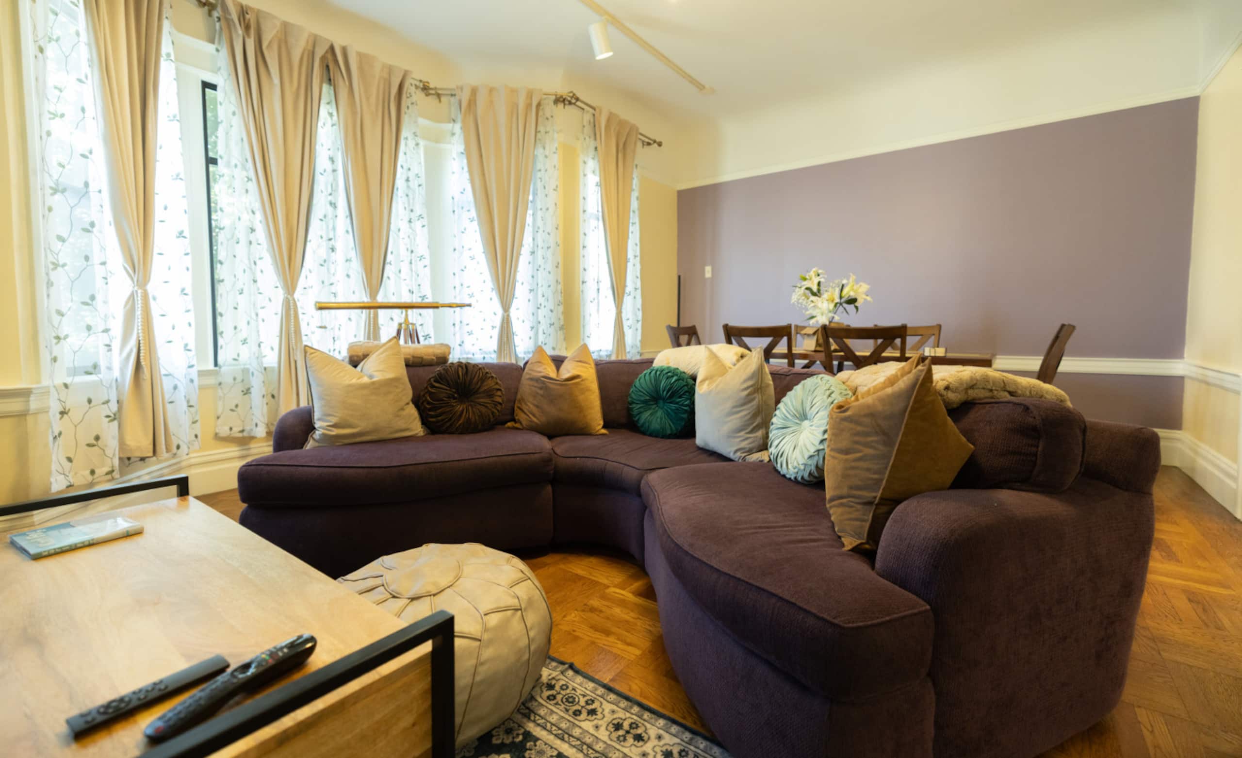 Home in San Francisco · ★5.0 · 3 bedrooms · 3 beds · 1.5 baths - Image 9