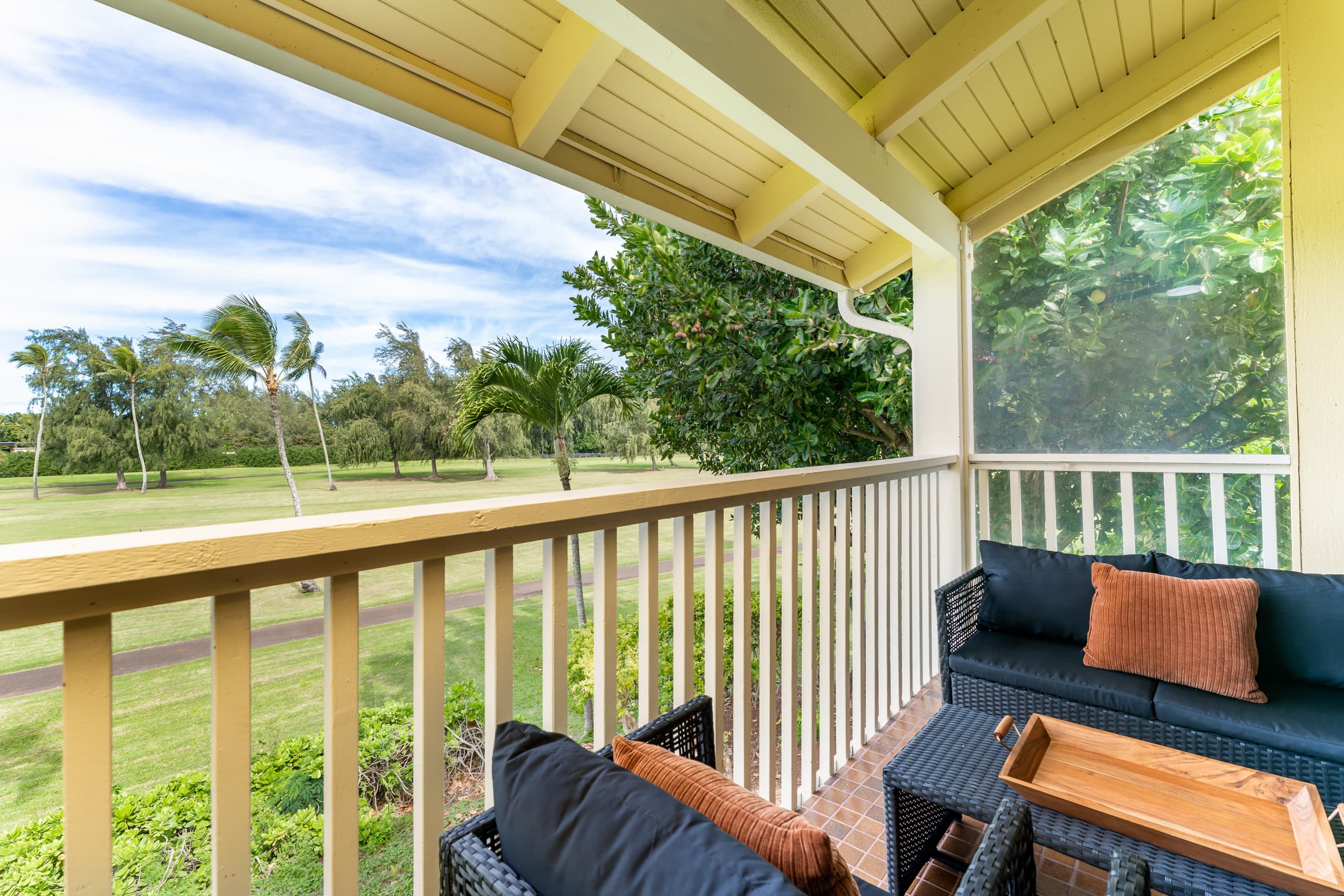 Condo in Kahuku · ★4.78 · 1 bedroom · 1 bed · 2 private baths - Image 22