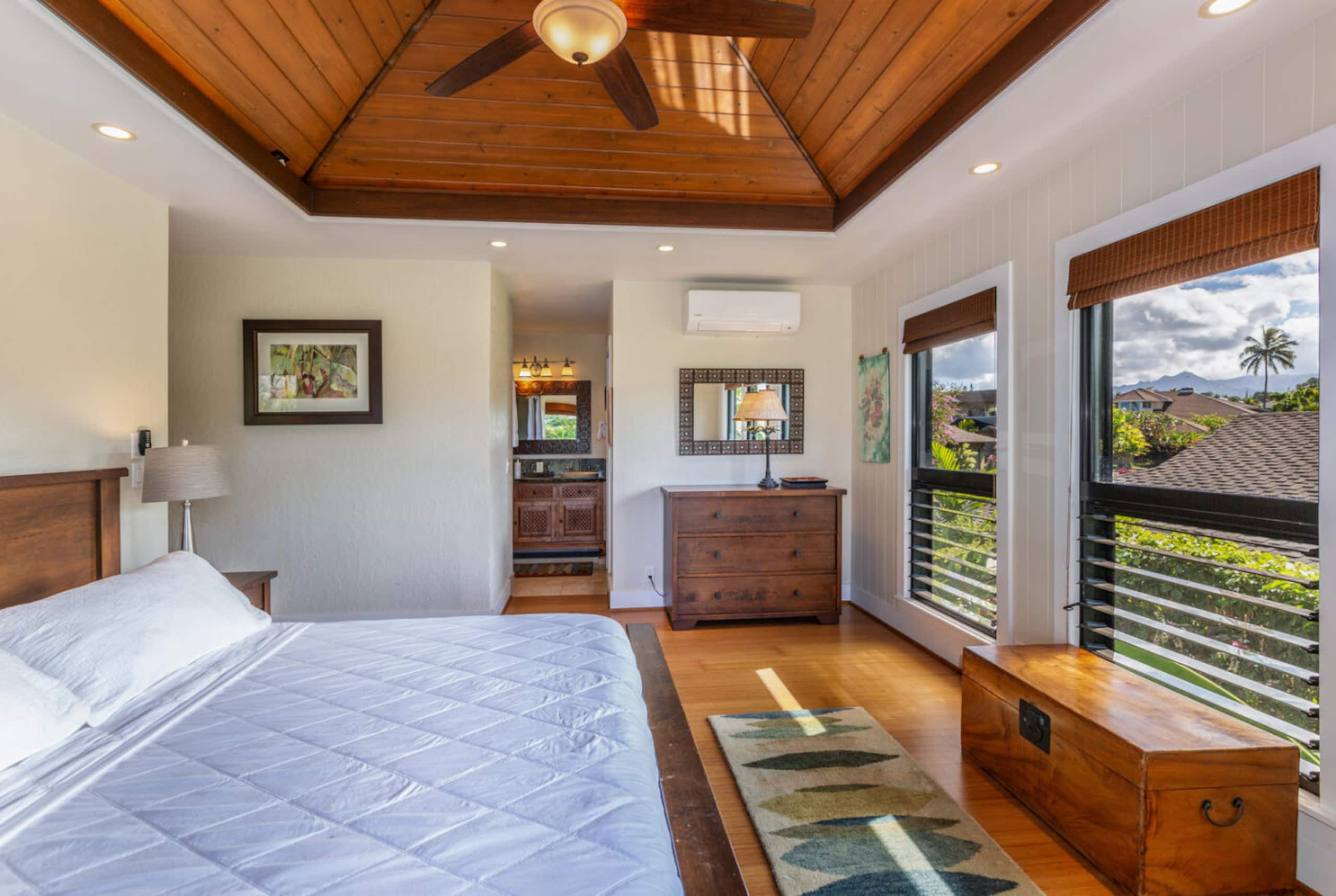 Home in Princeville · ★5.0 · 3 bedrooms · 3 beds · 3.5 baths - Image 10