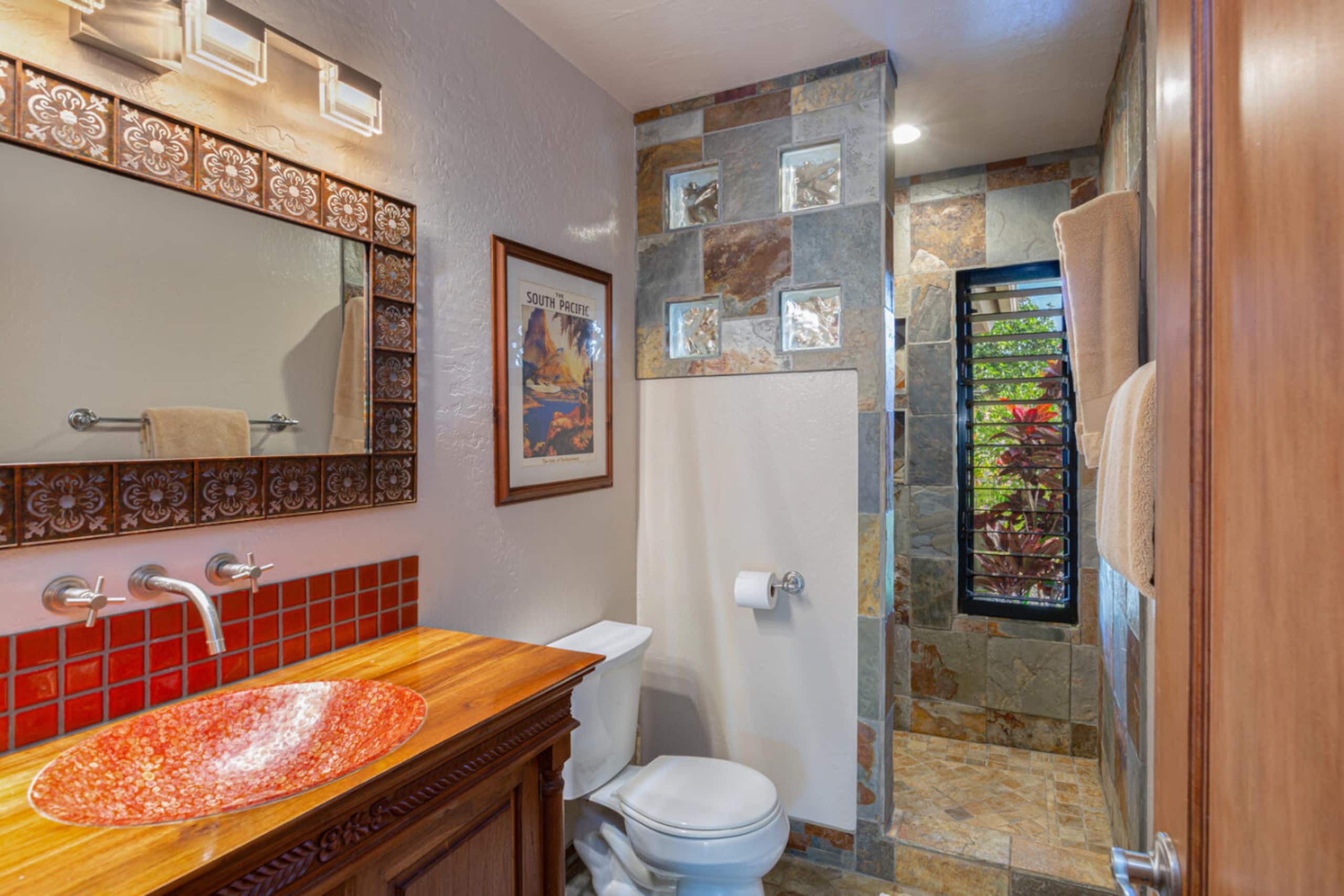 Home in Princeville · ★5.0 · 3 bedrooms · 3 beds · 3.5 baths - Image 24