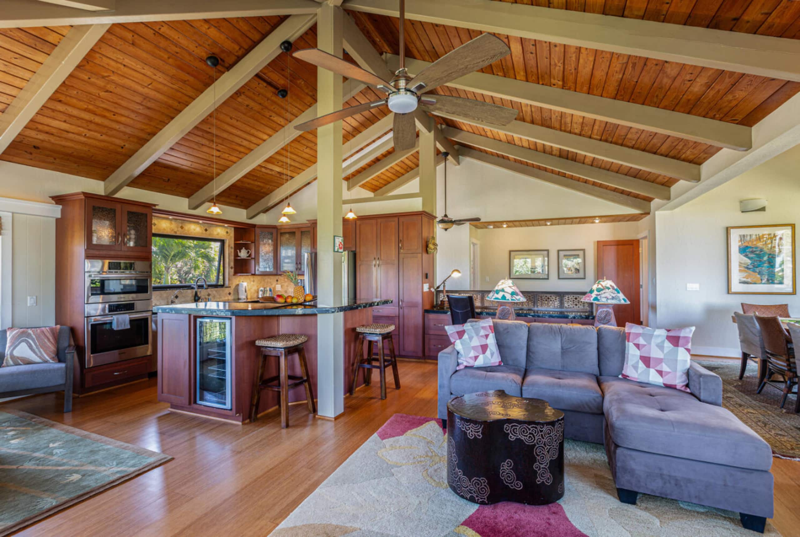Home in Princeville · ★5.0 · 3 bedrooms · 3 beds · 3.5 baths - Image 30
