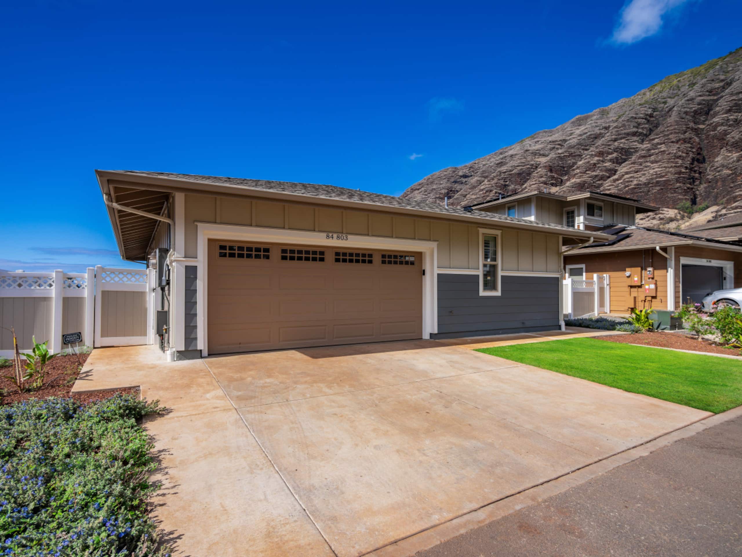 Home in Makaha Valley · ★5.0 · 3 bedrooms · 6 beds · 2 private baths - Image 18