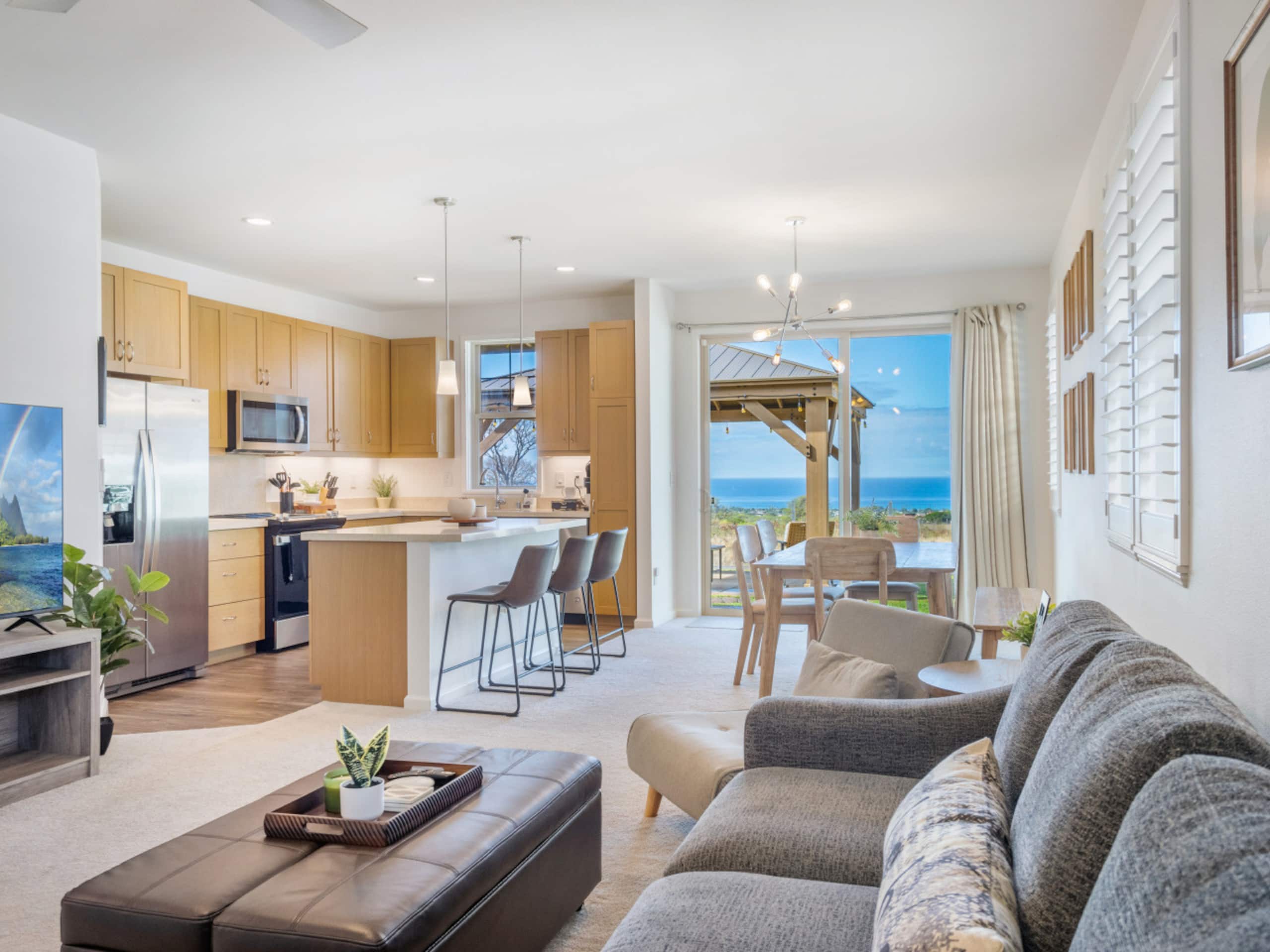 Home in Makaha Valley · ★5.0 · 3 bedrooms · 6 beds · 2 private baths - Image 14