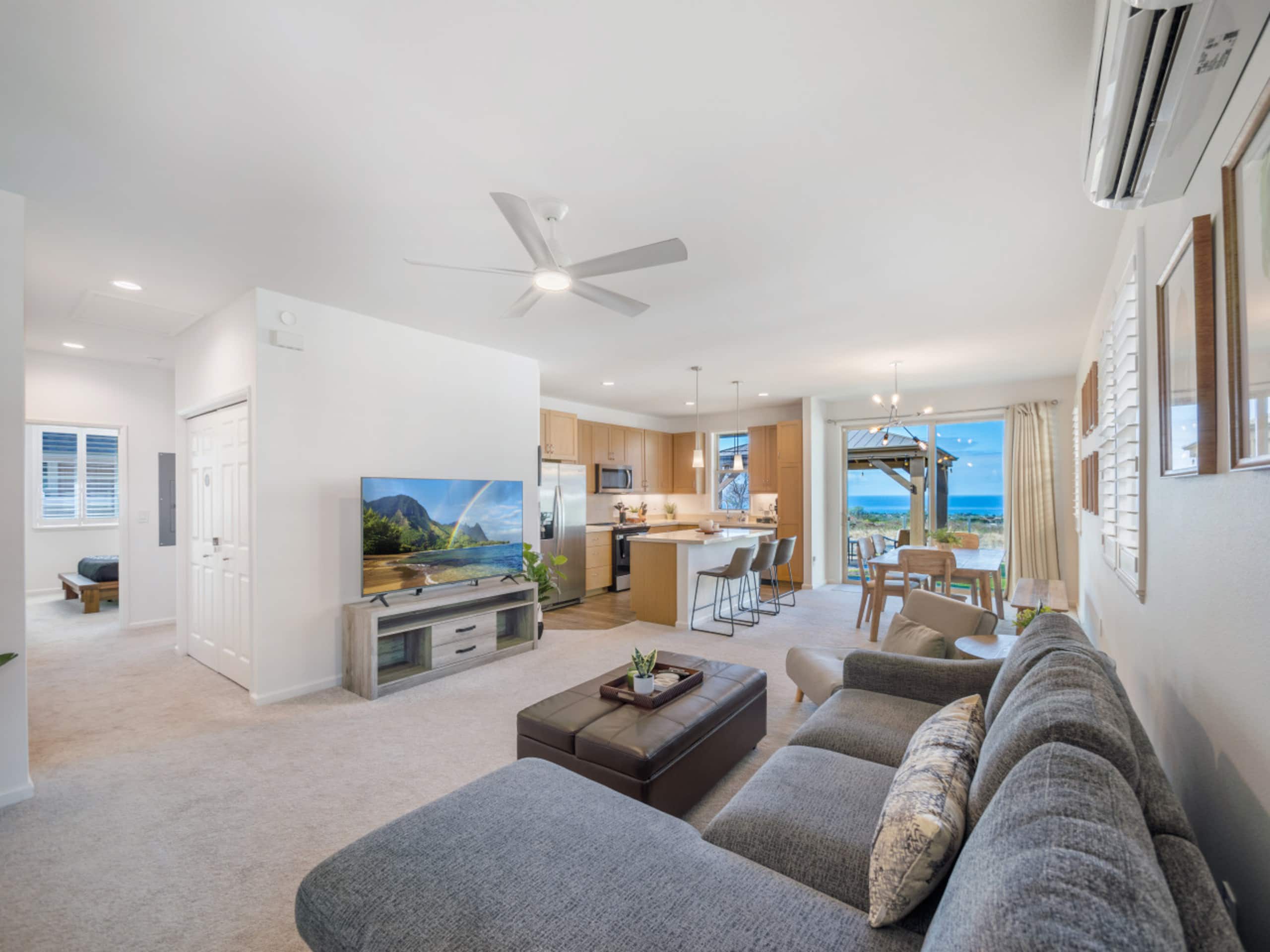 Home in Makaha Valley · ★5.0 · 3 bedrooms · 6 beds · 2 private baths - Image 20